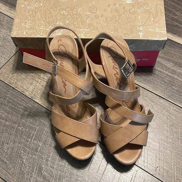 American Rag - Picture 2 of 5